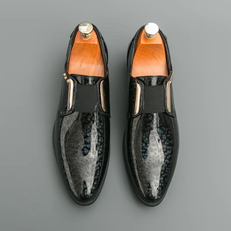 👑 Royal Or Bout Pointu – Oxford Talon Épais