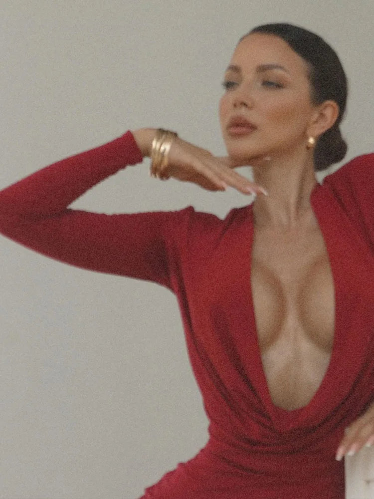 👑 QUEEN ROUGE PLONGEANT — ROBE MAXI SIGNATURE RUNWAY EDITION