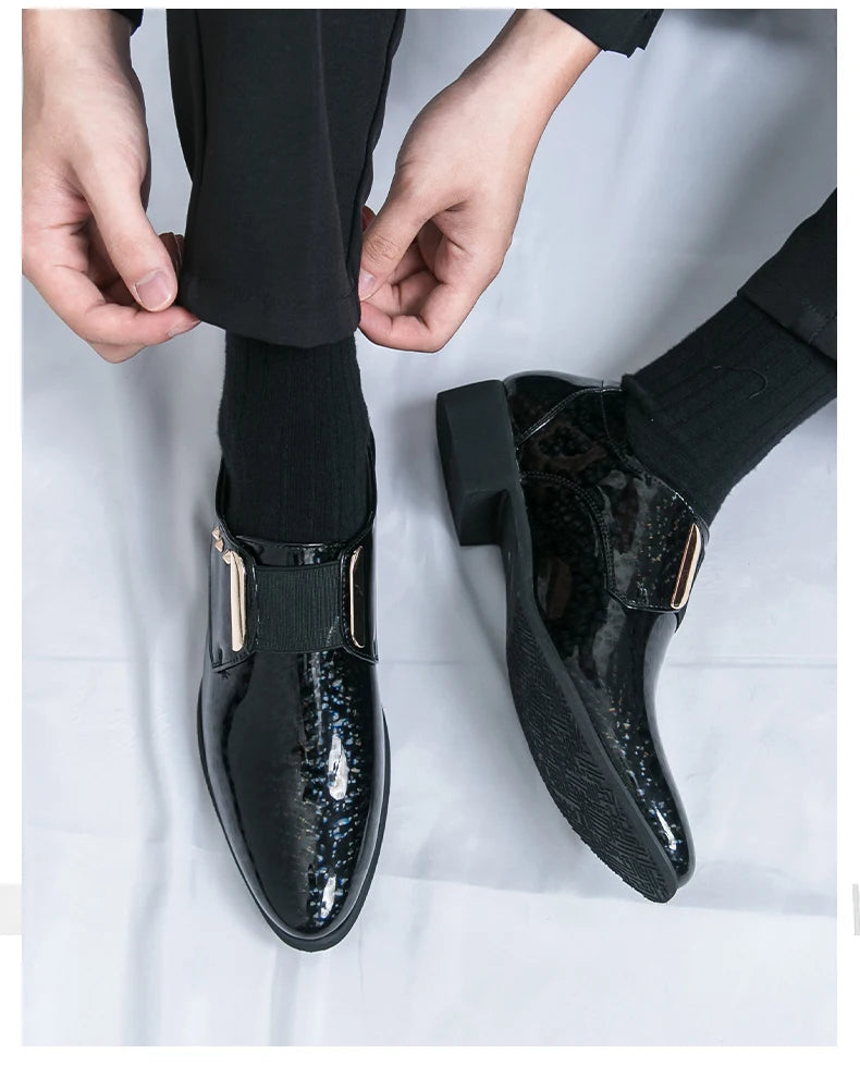 👑 Royal Or Bout Pointu – Oxford Talon Épais