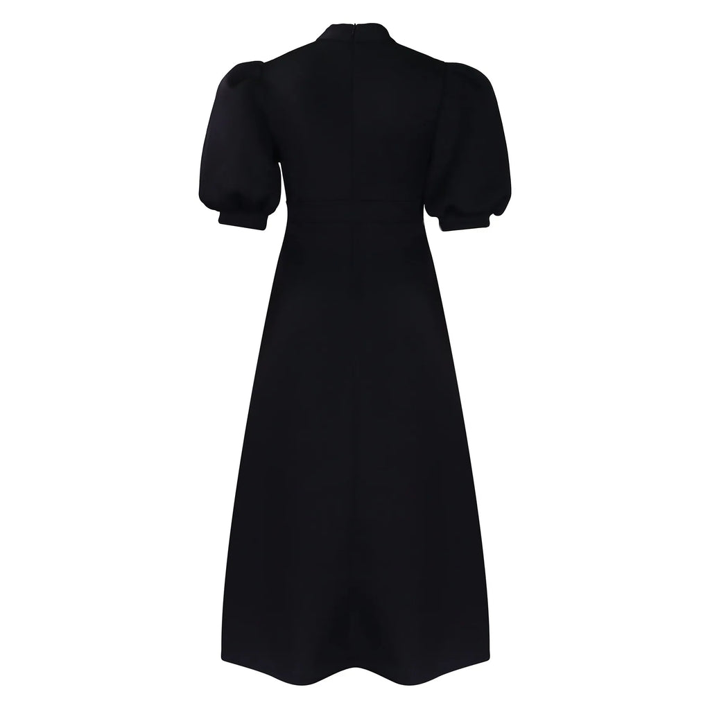 👑 QUEEN BOW — ROBE PLISSÉE À NŒUD SIGNATURE