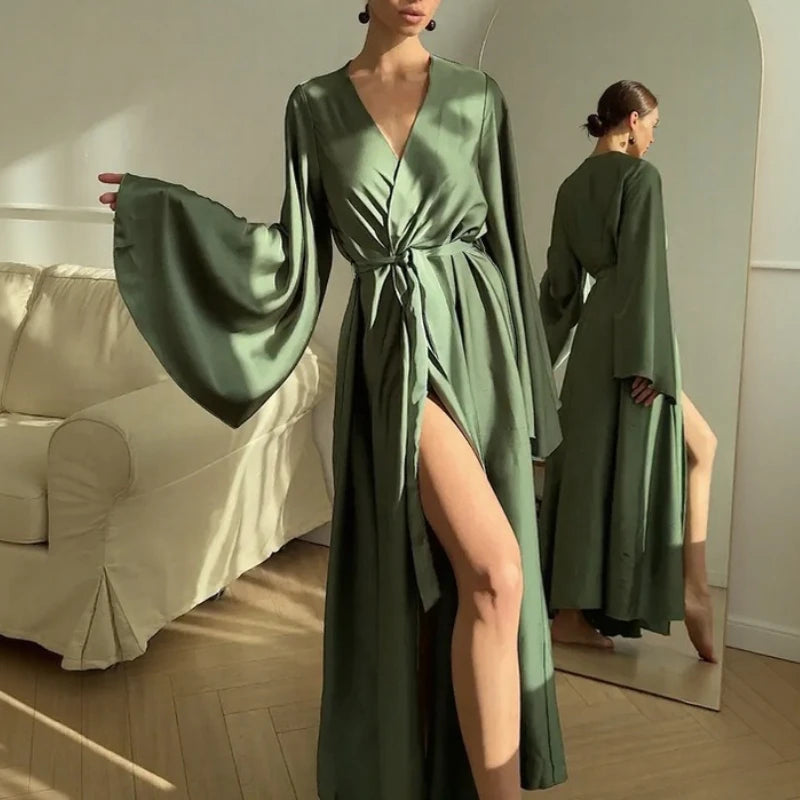 👑 QUEEN LACE — VELVET NIGHT ROBE SIGNATURE