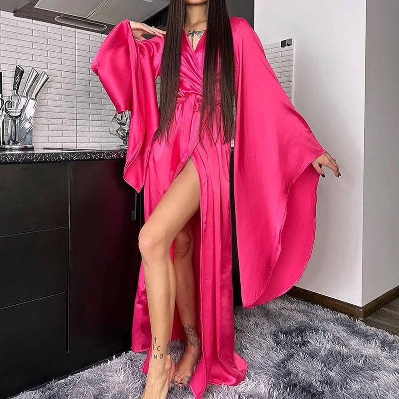 👑 QUEEN SATIN — ROBE MAXI LACÉE FENDUE