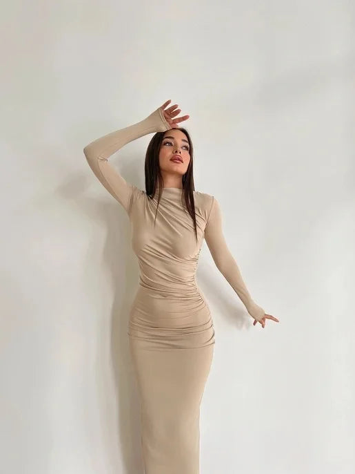 👑 QUEEN MIDI DRESS — ROBE MOULANTE MANCHES LONGUES COL DEMI-HAUT