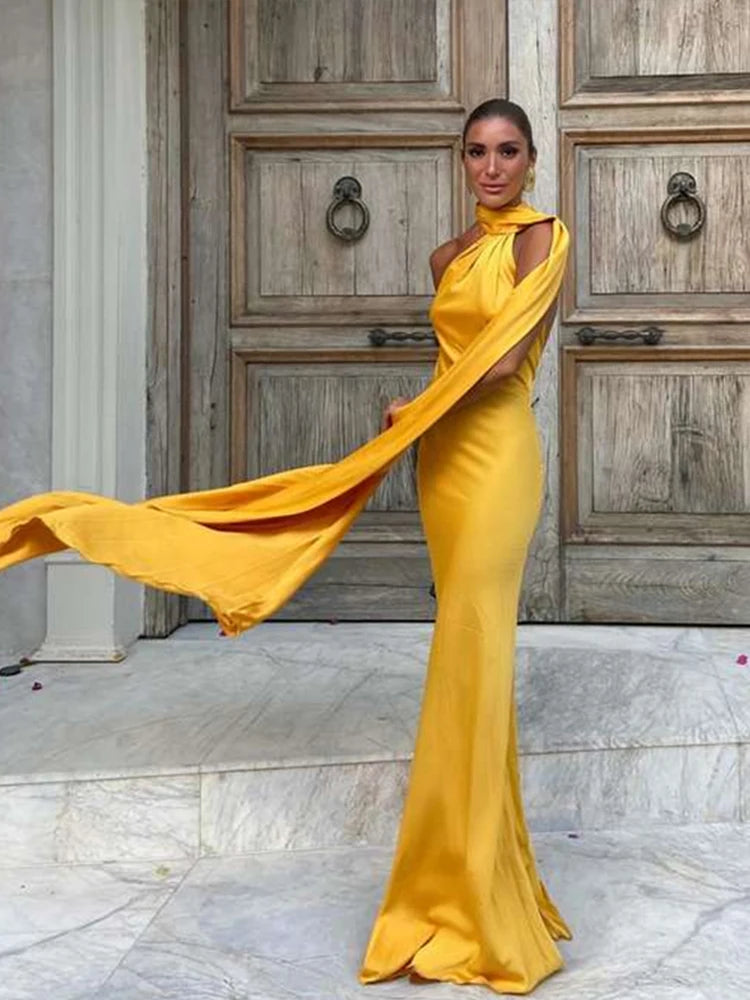 👑 QUEEN SATIN RIBBON — ROBE LONGUE COL DIAGONAL & DOS NU SIGNATURE