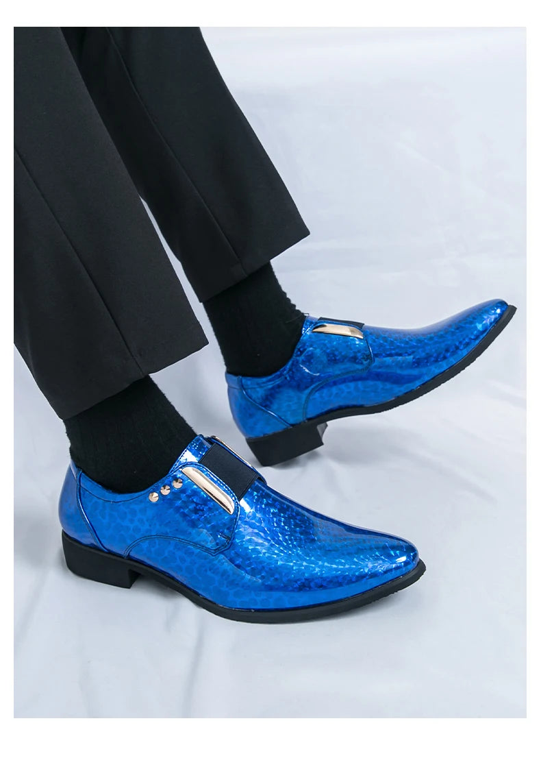 👑 Royal Or Bout Pointu – Oxford Talon Épais