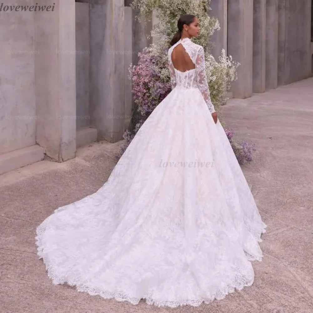 👑 QUEEN MARIÉE DENTELLE — ROBE A-LINE SUR MESURE RUNWAY EDITION