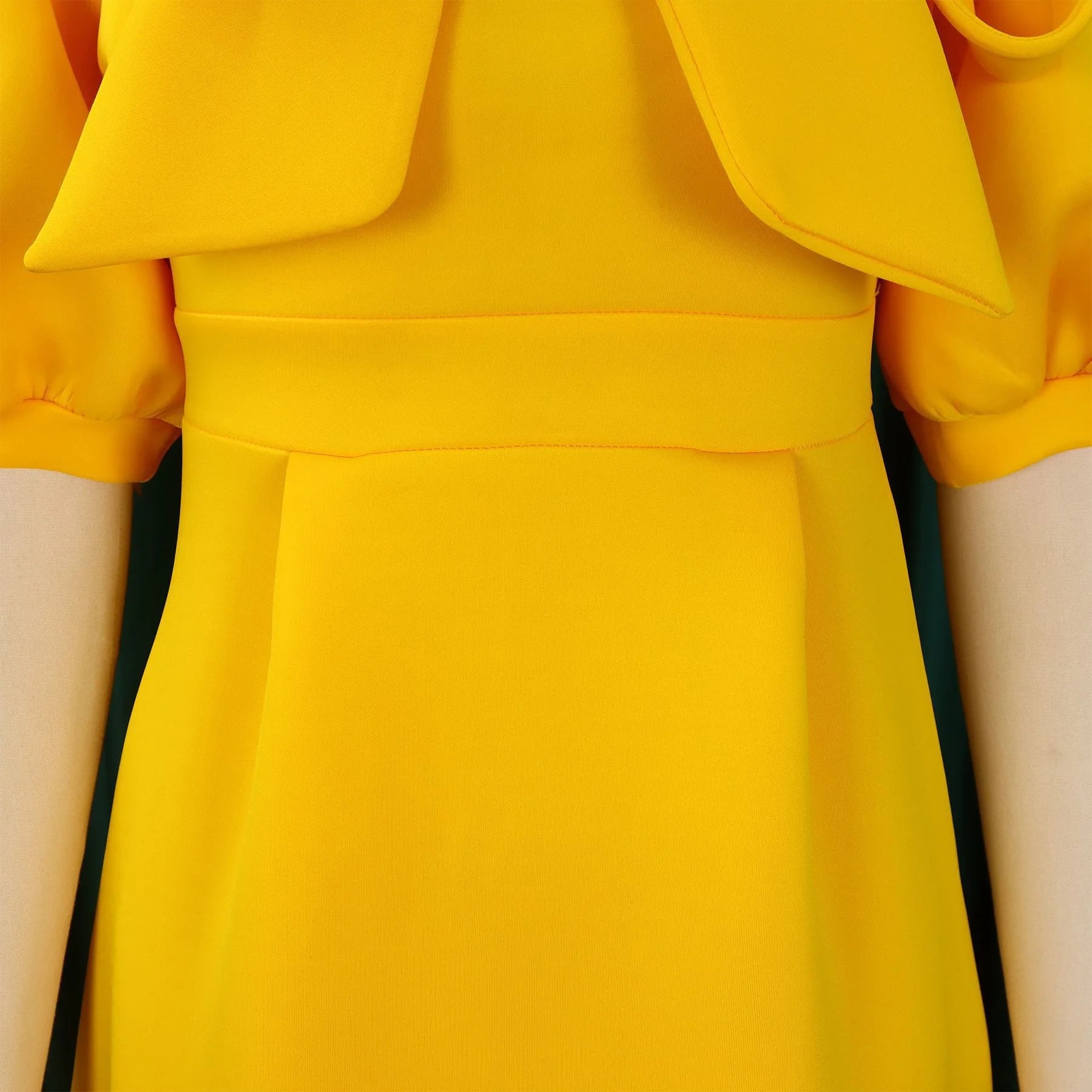 👑 QUEEN BOW — ROBE PLISSÉE À NŒUD SIGNATURE