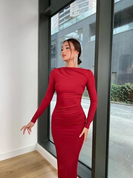 👑 QUEEN MIDI DRESS — ROBE MOULANTE MANCHES LONGUES COL DEMI-HAUT
