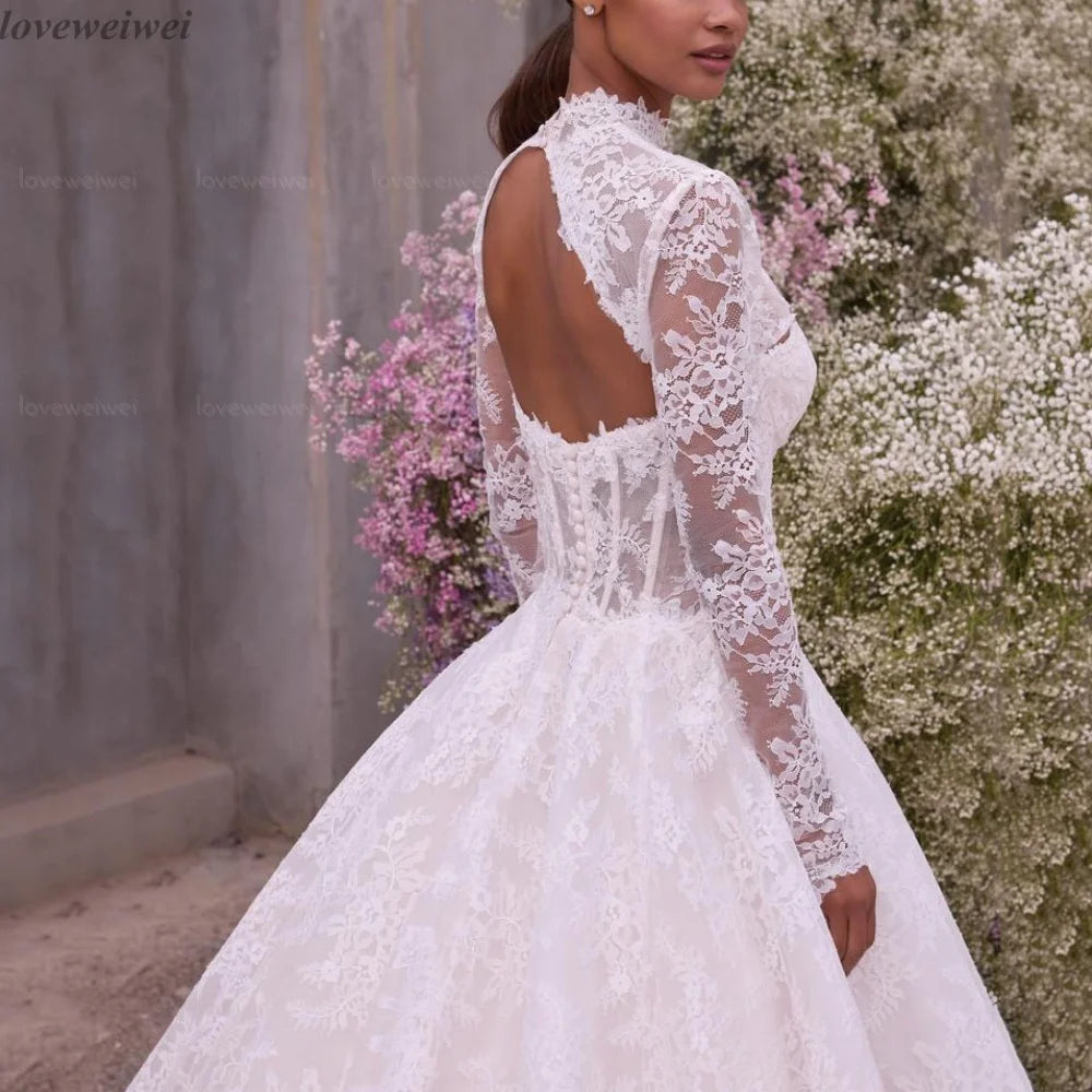 👑 QUEEN MARIÉE DENTELLE — ROBE A-LINE SUR MESURE RUNWAY EDITION