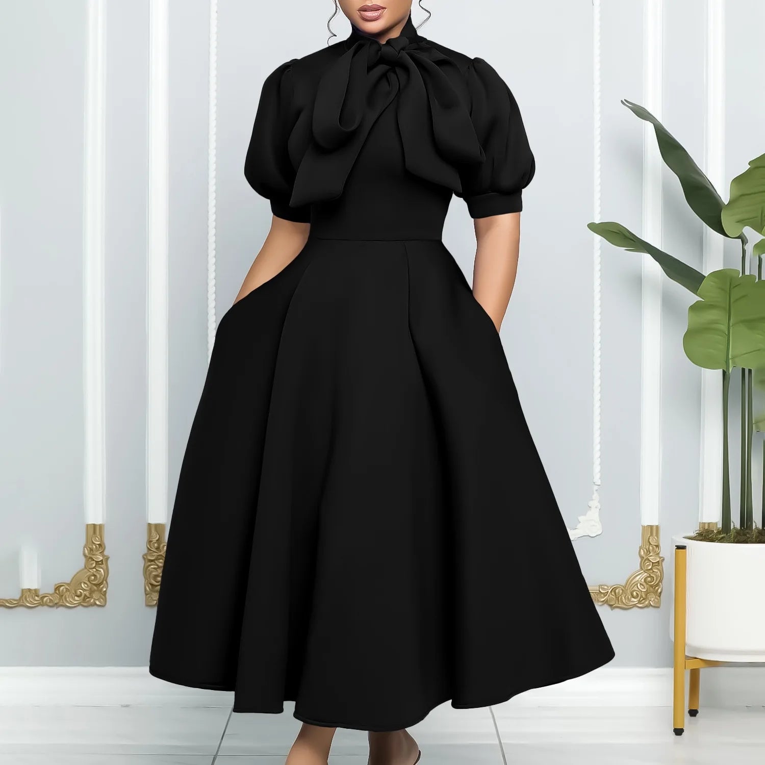 👑 QUEEN BOW — ROBE PLISSÉE À NŒUD SIGNATURE