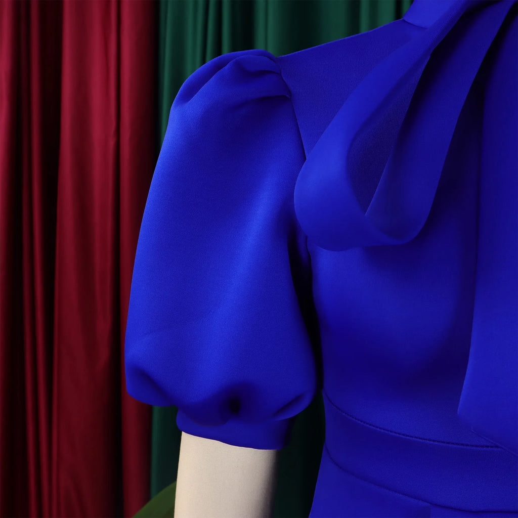 👑 QUEEN BOW — ROBE PLISSÉE À NŒUD SIGNATURE