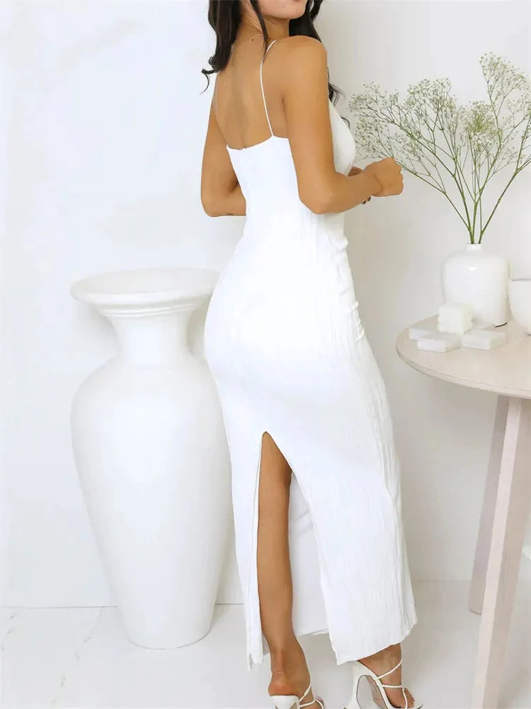 👑 QUEEN RUCHED PENCIL — ROBE LONGUE SLIM RUCHÉE À FENTE DOS SIGNATURE