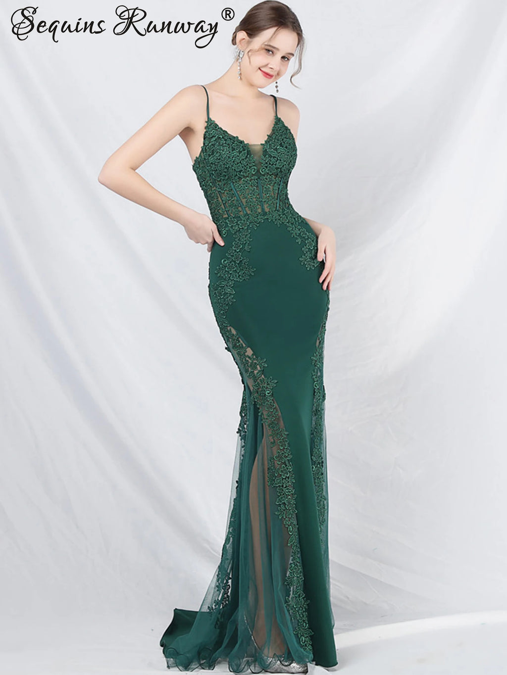 👑 QUEEN LACE MAXI DRESS — ROBE LONGUE DENTELLE TRANSPARENTE COL V BRETELLES SPAGHETTI SOIRÉE GALA