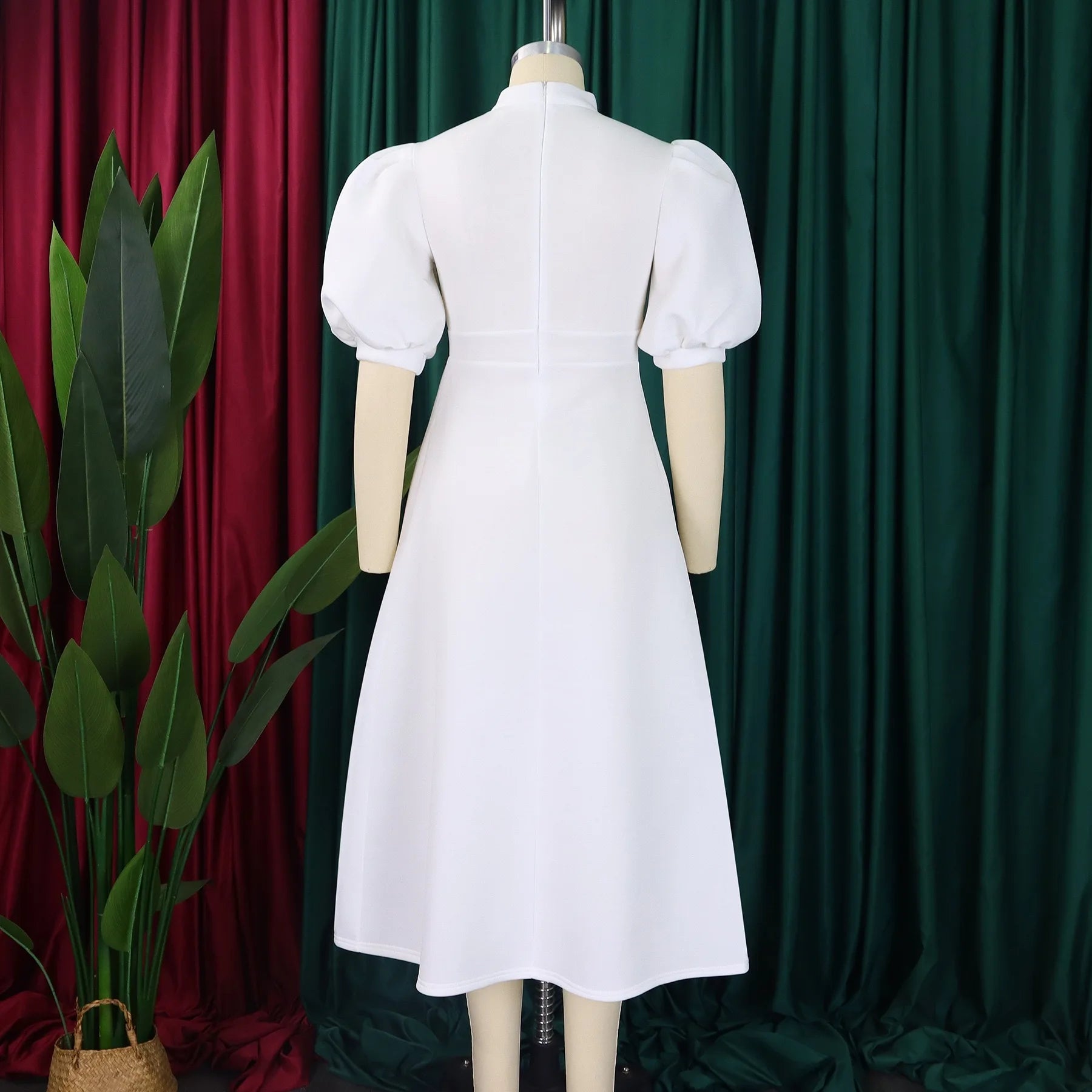 👑 QUEEN BOW — ROBE PLISSÉE À NŒUD SIGNATURE