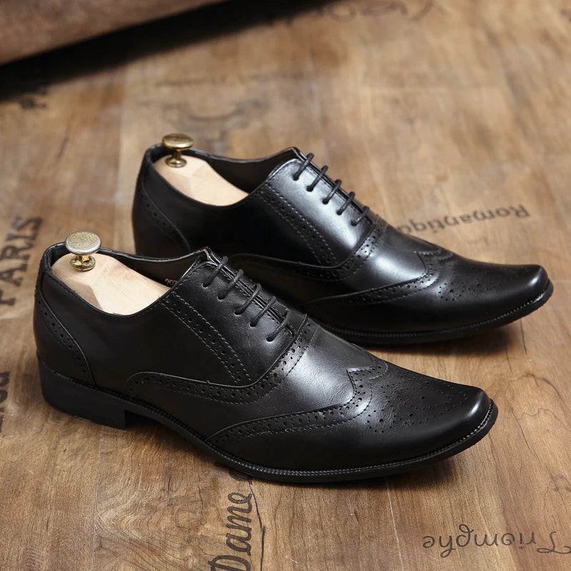 👑 Royal Brogue Wingtip – Oxford Noir & Marron