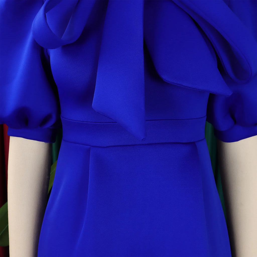👑 QUEEN BOW — ROBE PLISSÉE À NŒUD SIGNATURE
