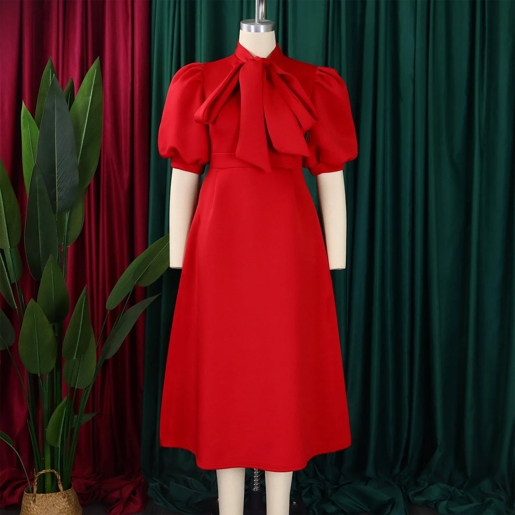 👑 QUEEN BOW — ROBE PLISSÉE À NŒUD SIGNATURE