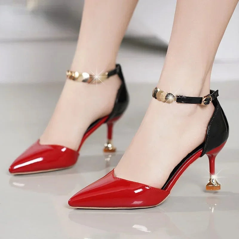 👑 ROYAL STILETTO BOUCLE — ESCARPINS BOUT POINTU
