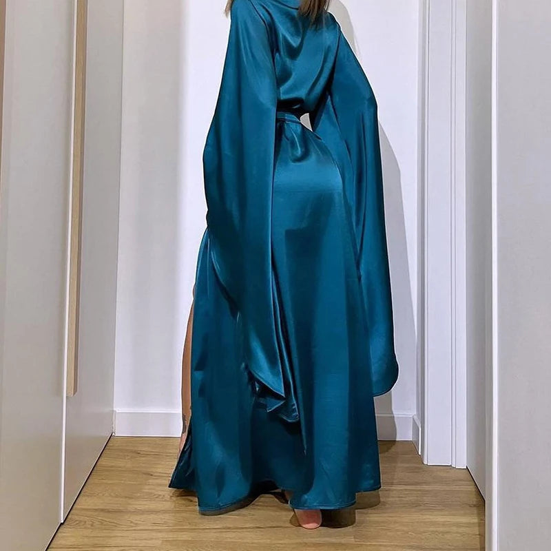 👑 QUEEN SATIN — ROBE MAXI LACÉE FENDUE