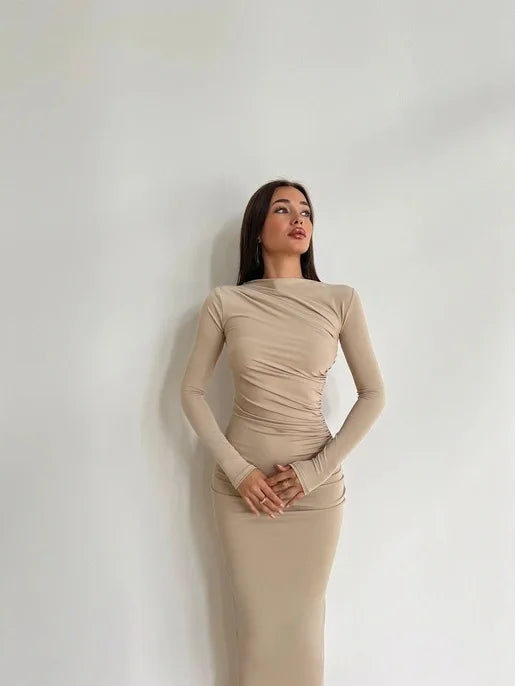 👑 QUEEN MIDI DRESS — ROBE MOULANTE MANCHES LONGUES COL DEMI-HAUT