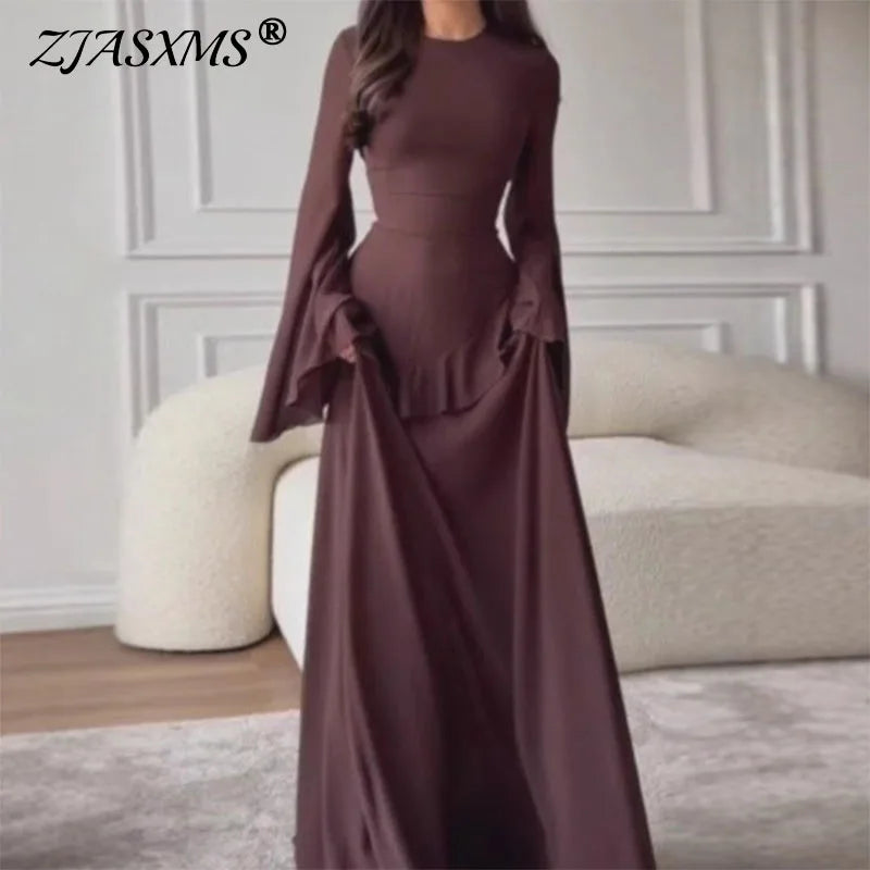 👑 QUEEN FLARE — ROBE PISTE COL ROND & MANCHES ÉVASÉES