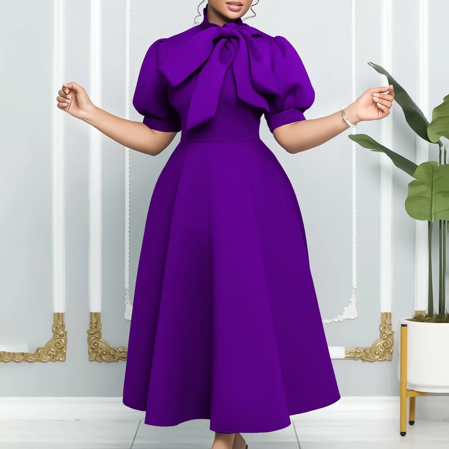 👑 QUEEN BOW — ROBE PLISSÉE À NŒUD SIGNATURE