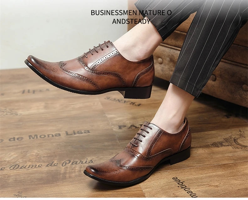 👑 Royal Brogue Wingtip – Oxford Noir & Marron