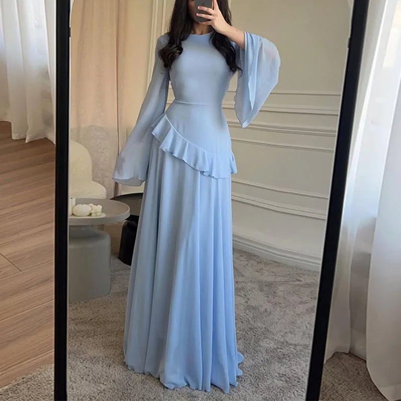 👑 QUEEN FLARE — ROBE PISTE COL ROND & MANCHES ÉVASÉES