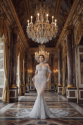 👑  QUEEN ROBE SIRÈNE ARGENT — SEQUINS ÉPAULE DÉNUDÉE  RUNWAY EDITION