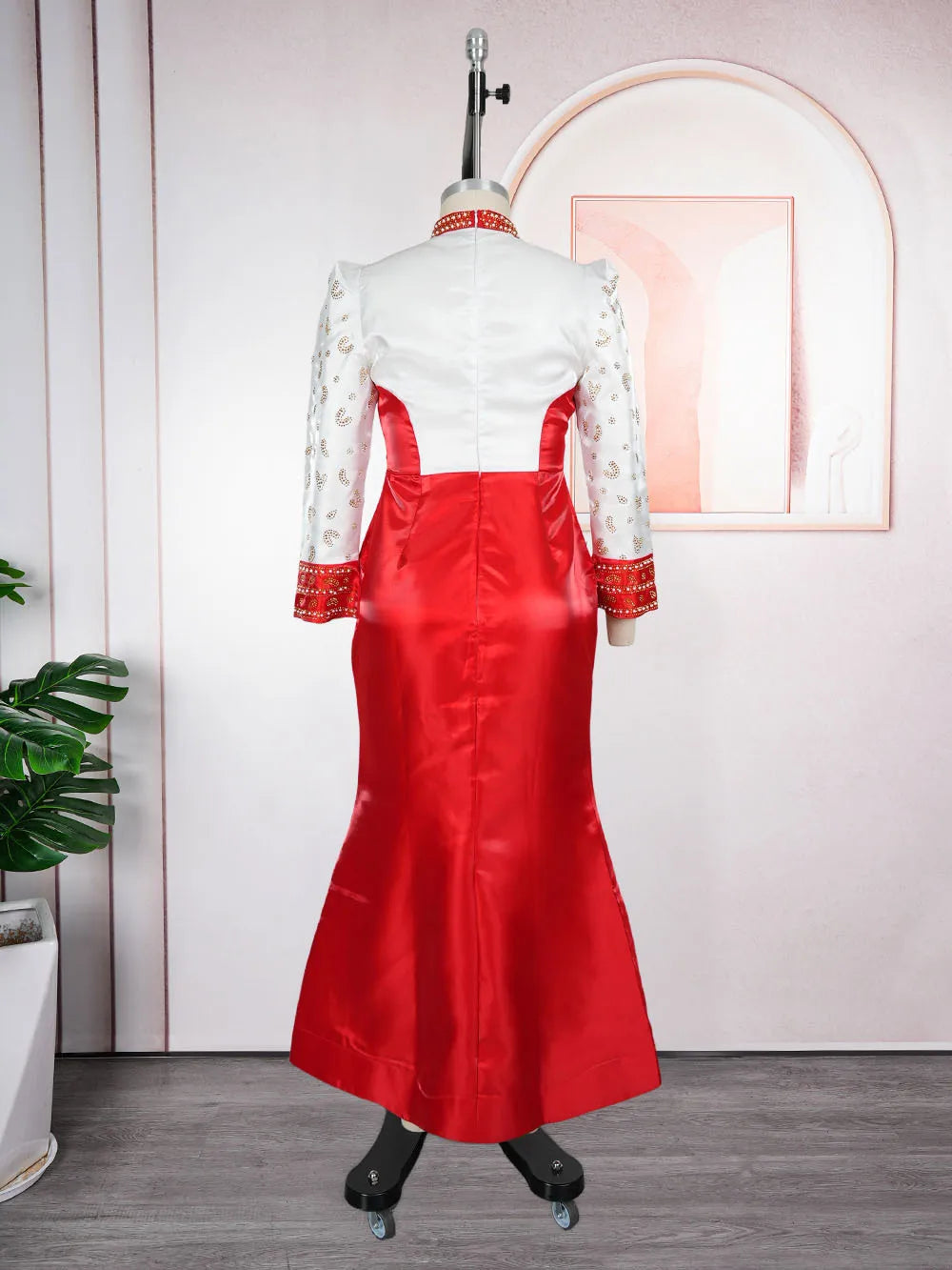 👑 QUEEN GOWN DIAMANTS — ROBE LONGUE DE SOIRÉE STRAS & DIAMANTS COUTURE