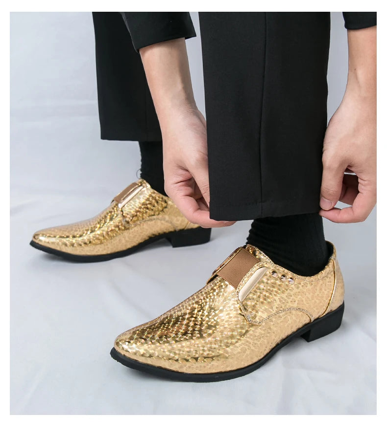 👑 Royal Or Bout Pointu – Oxford Talon Épais